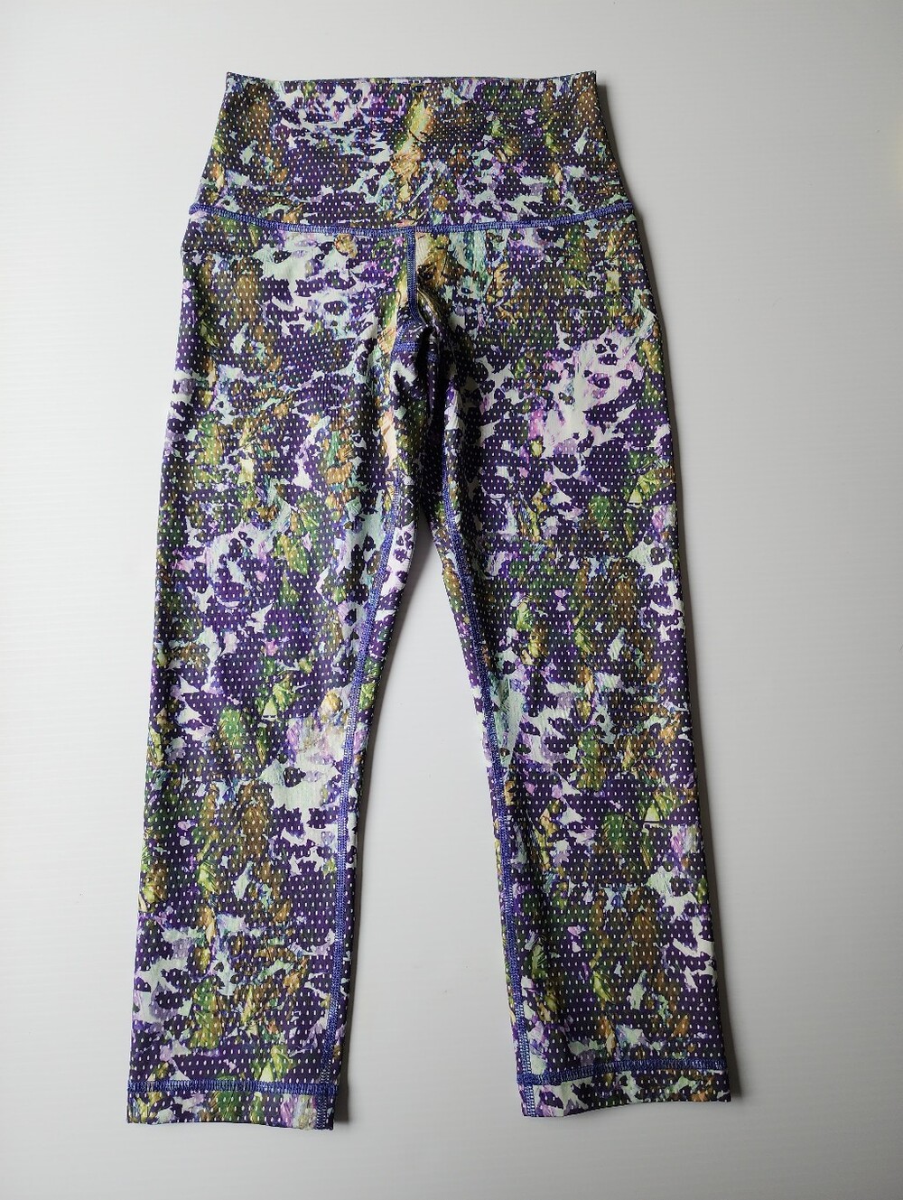 Lululemon Wunder Under Crop Floral Sport White Multi - Roll Down - Sz 4 - NWOT